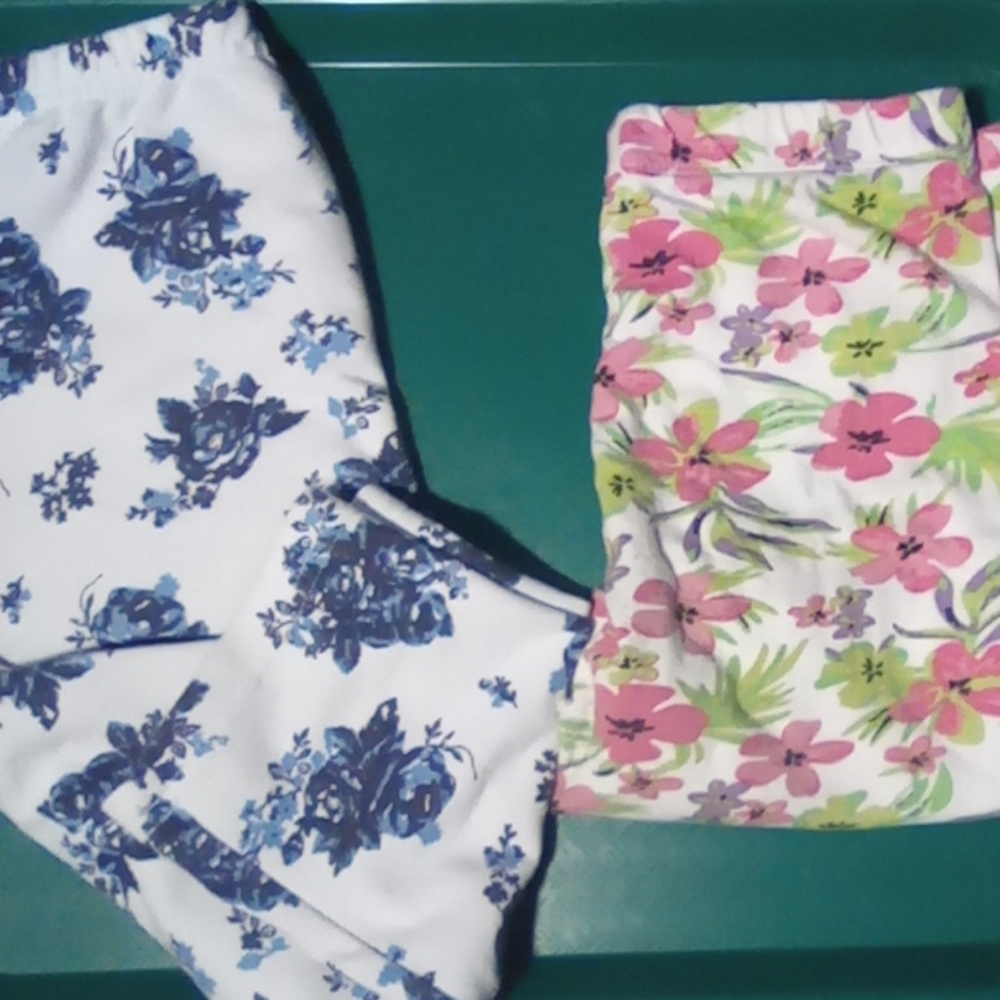 Bundle girls one pair of capris one pair of shorts
